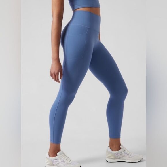 ATHLETA Salutation Stash Pocket II 7/8 Tight Light Blue Size XS - Picture 1 of 3